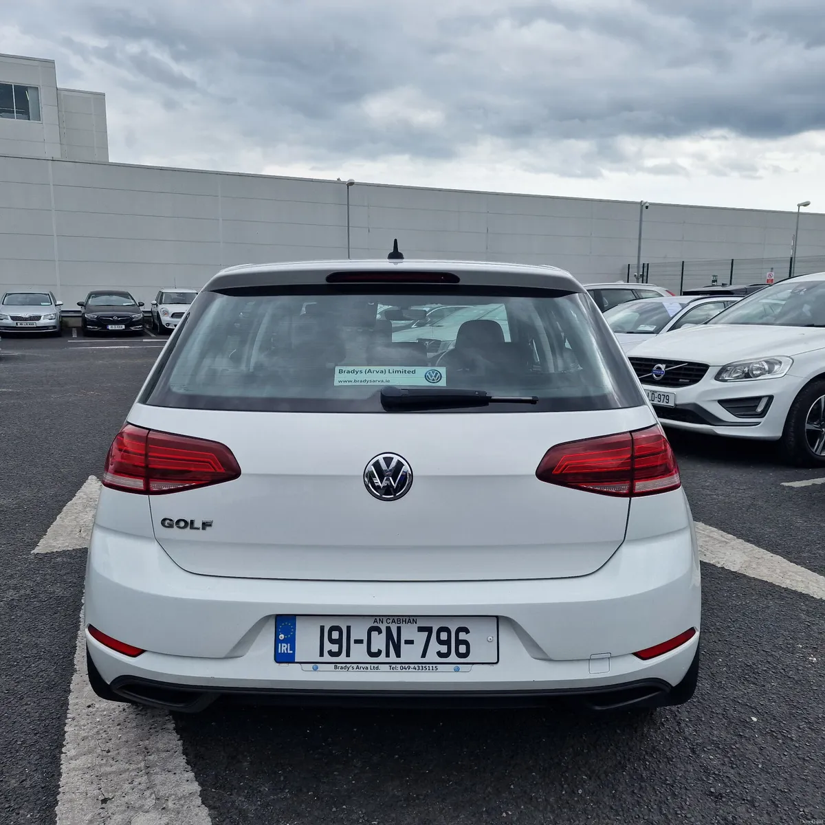 Volkswagen Golf 2019 1.0 TSI 85HP Trendline - Image 5