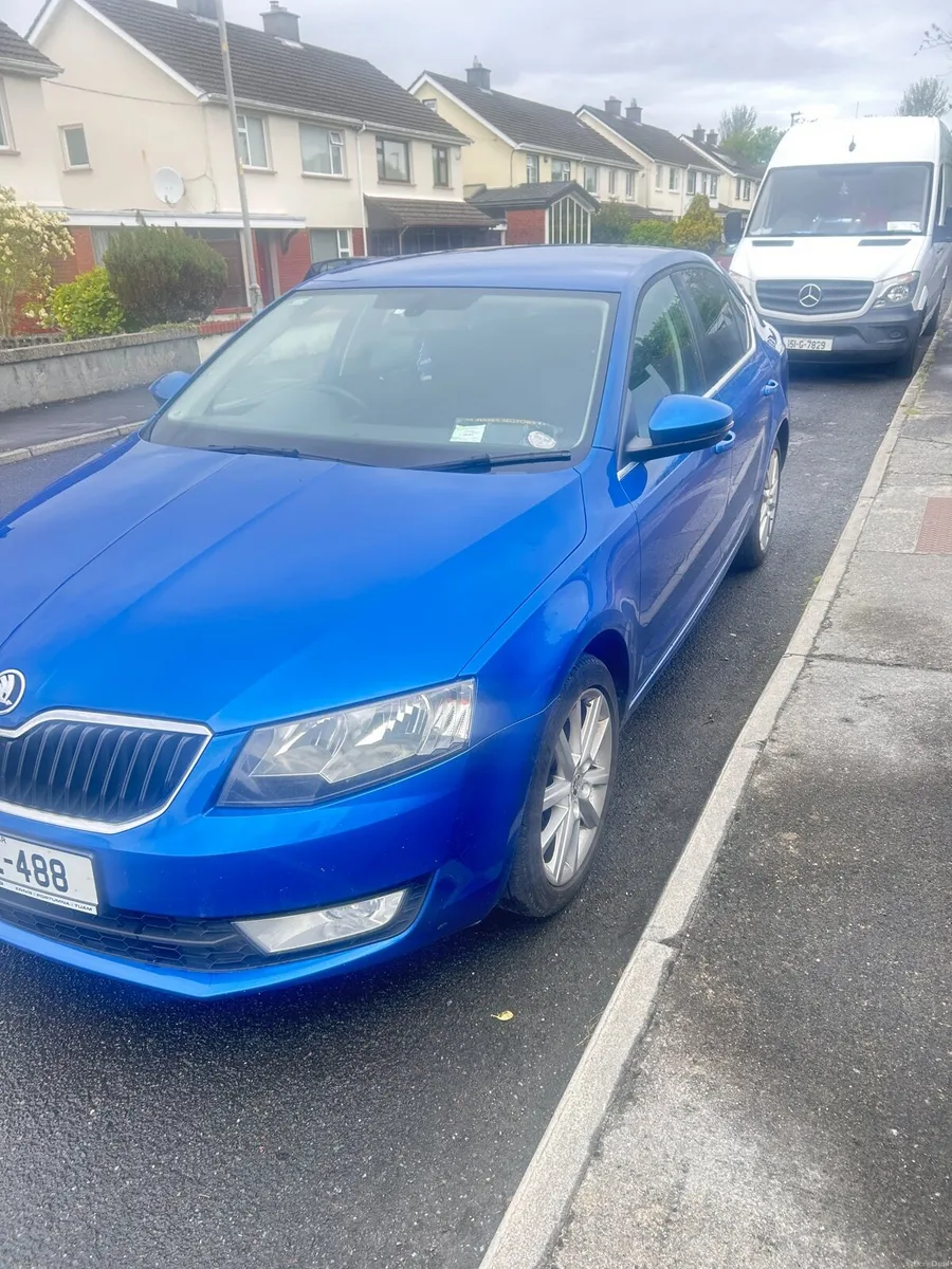 Skoda Octavia 2 L of diesel - Image 2