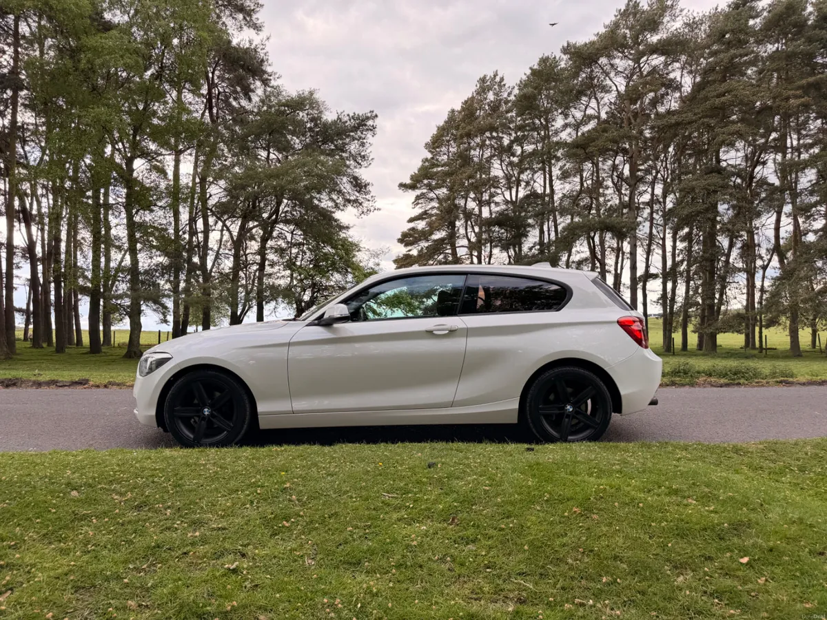 BMW 1-Series 2014 Diesel - Image 4