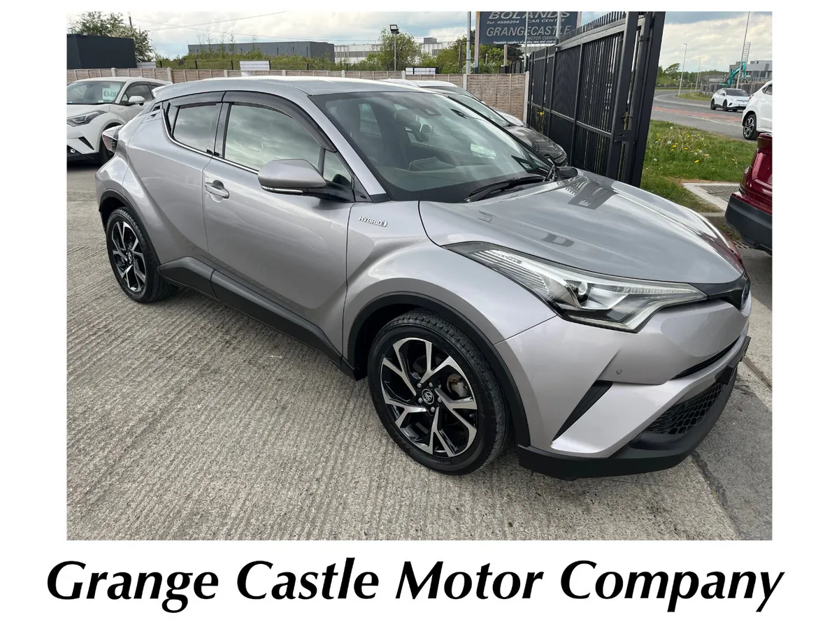 TOYOTA C-HR 2017, 1.8 HYBRID AUTO LOW KM HIGH SPEC - Image 1