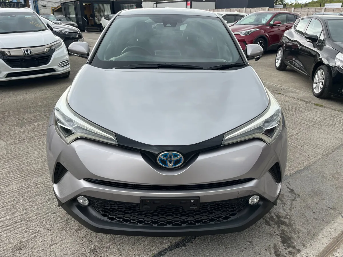 TOYOTA C-HR 2017, 1.8 HYBRID AUTO LOW KM HIGH SPEC - Image 2