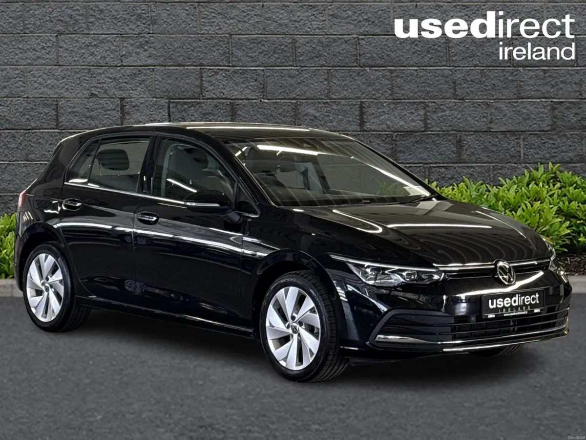 Volkswagen Golf 1.5 TSI 130HP Style - Image 1