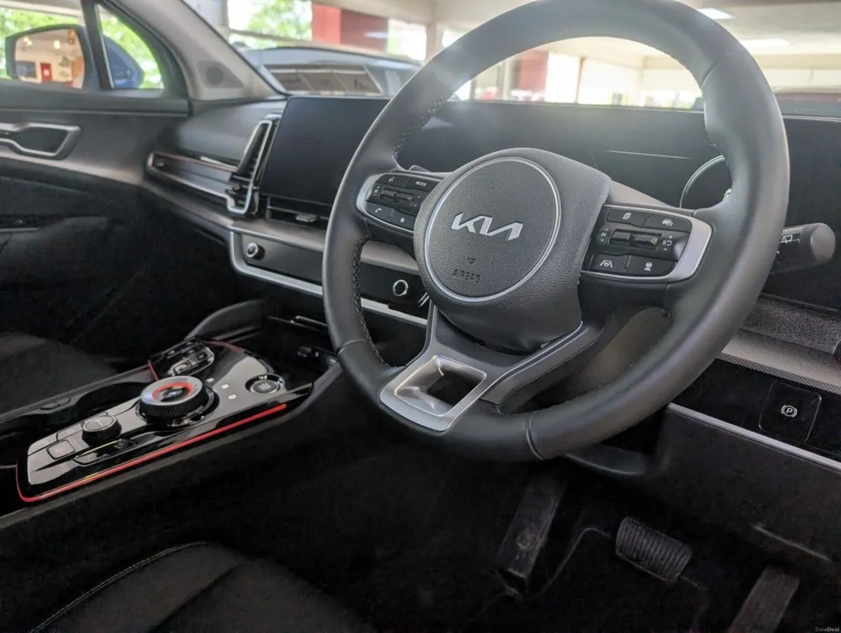 Kia Sportage Plug-in Hybrid - Image 5