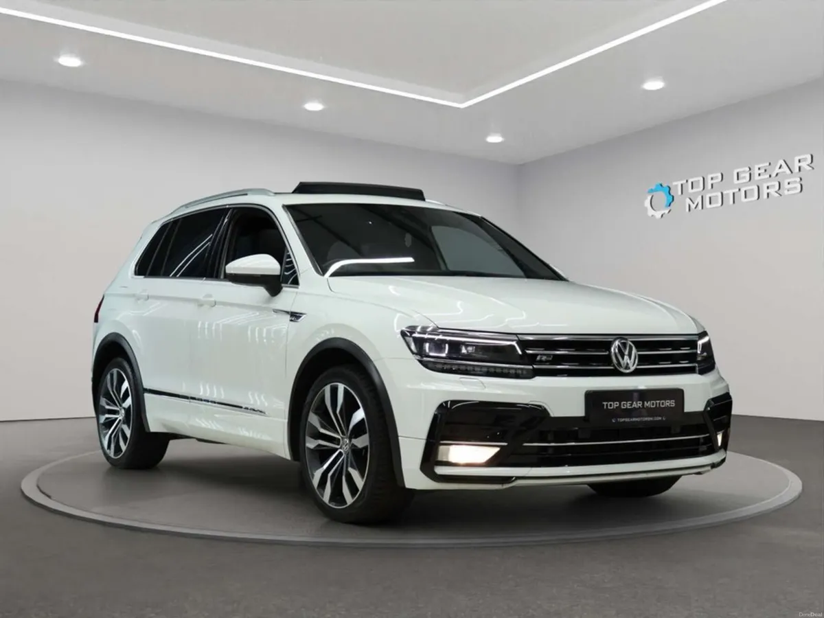 2017 Volkswagen Tiguan R-Line 4 MOTION - Image 1