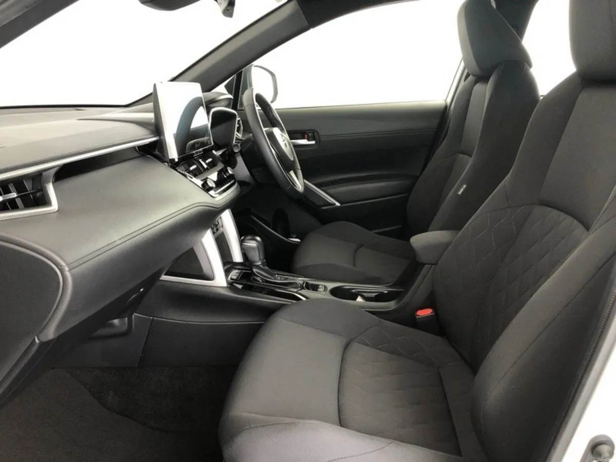 Toyota Corolla Cross 2.0 Sport - Image 6