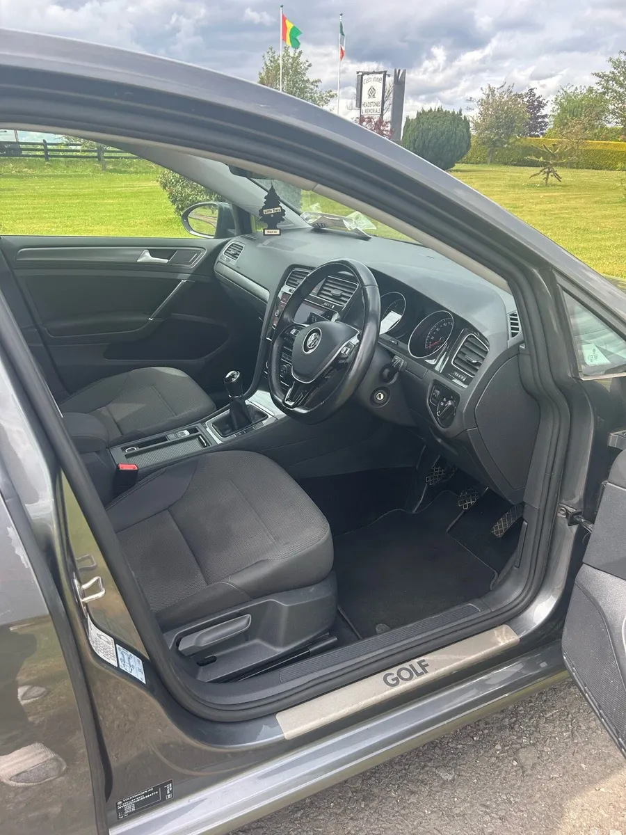 2017 Volkswagen Golf 1.6 TDI Comfortline - Image 4