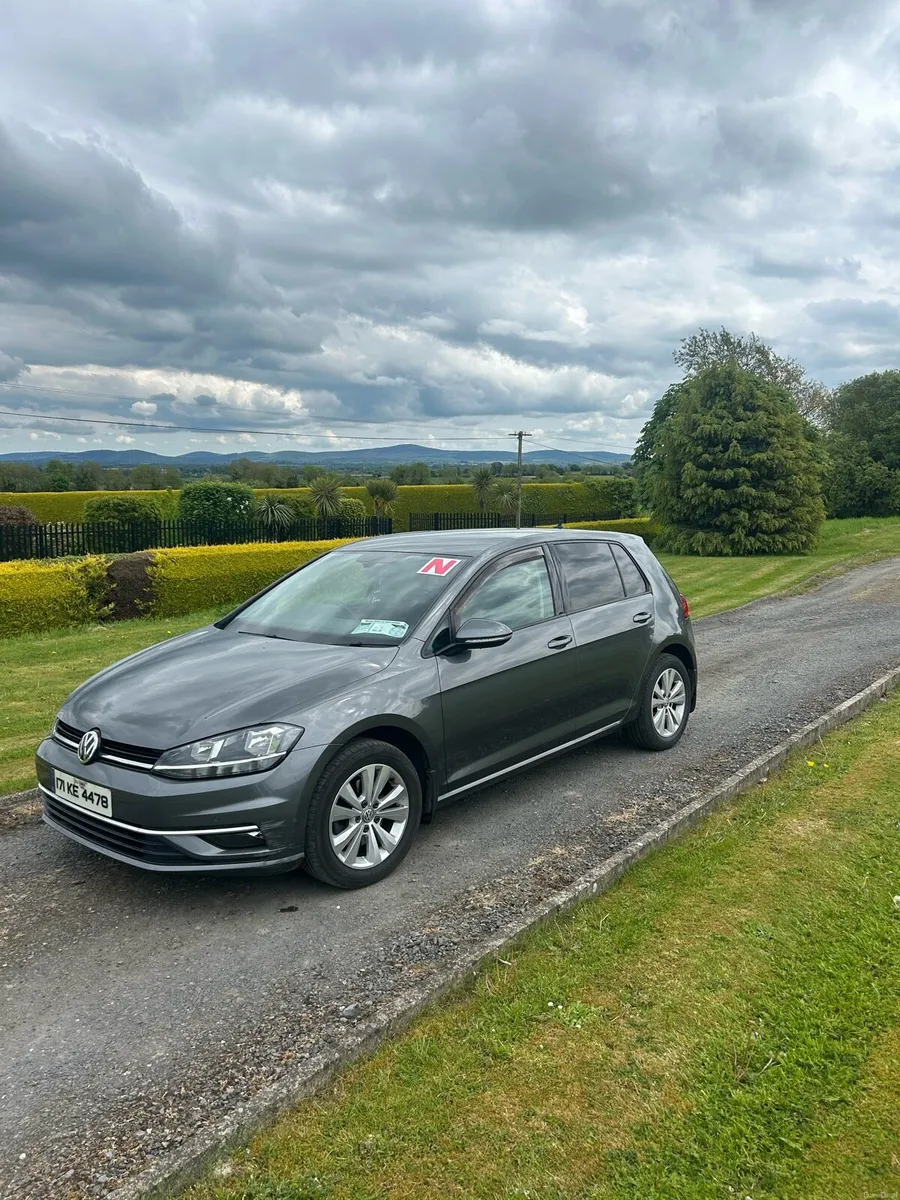 2017 Volkswagen Golf 1.6 TDI Comfortline - Image 3