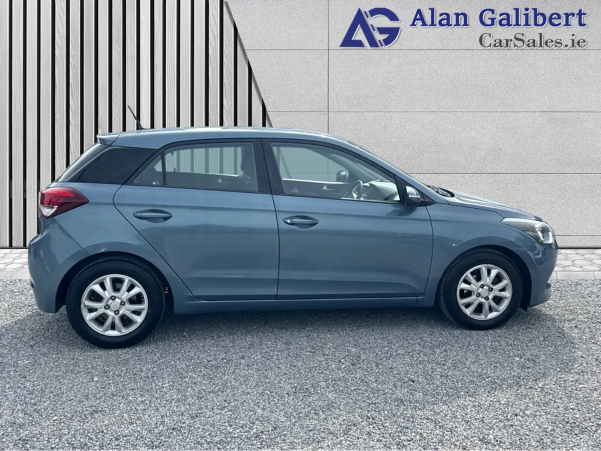 Hyundai i20 S MPI 74BHP 5DR 75PS - Image 3