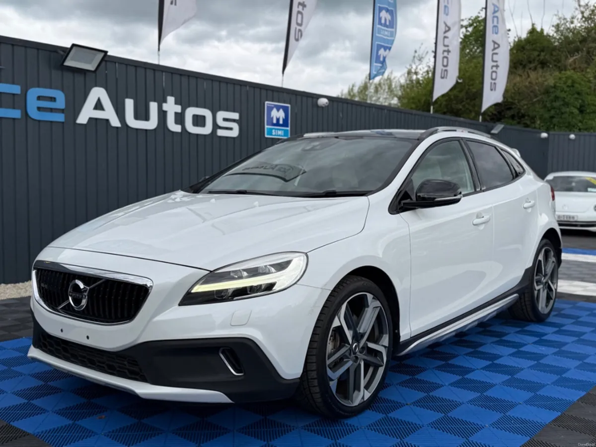 Volvo V40 2.0L DIESEL- AUTO - 12M WARRANTY - CAR: - Image 2