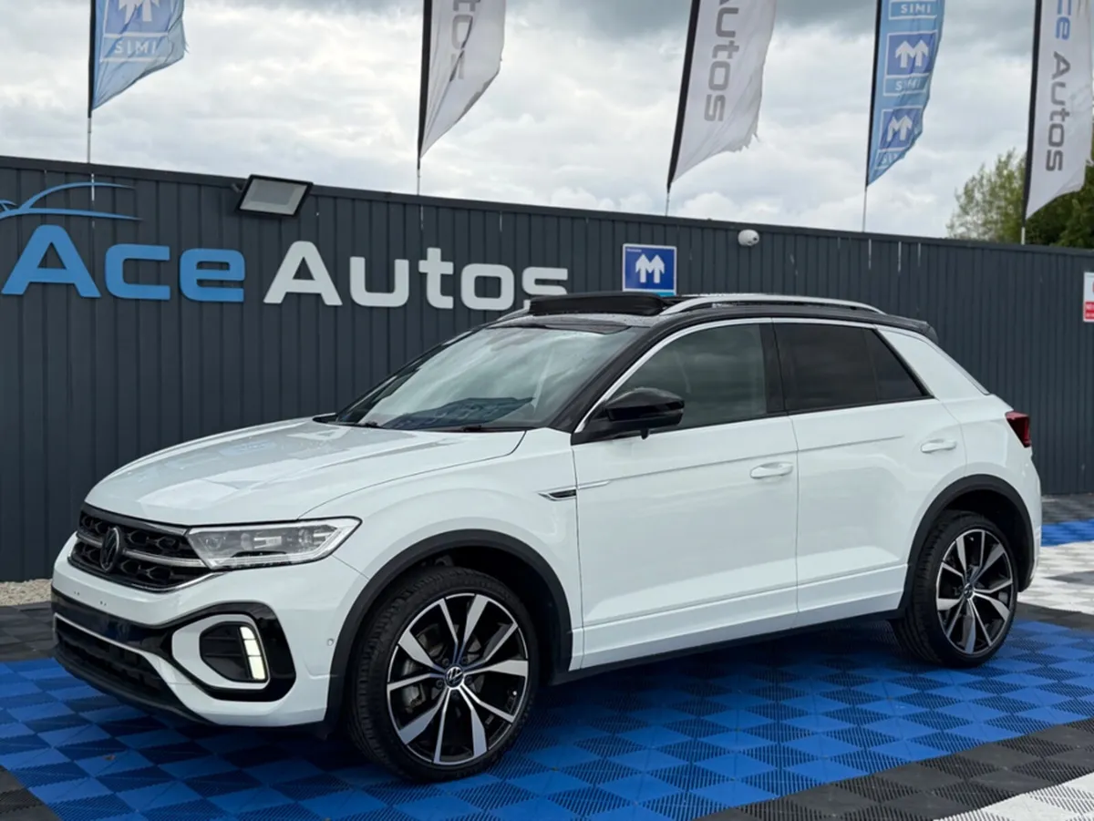 Volkswagen T-Roc R-LINE - SUNROOF - 2.0L DIESEL - - Image 3