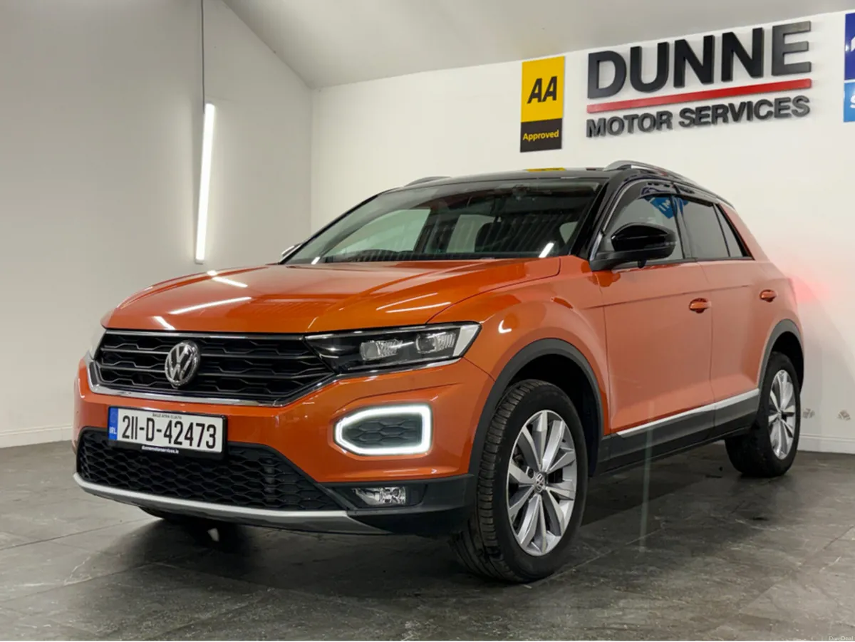 Volkswagen T-Roc **STYLE DESIGN**2.0TDI**AUTOMATIC - Image 2