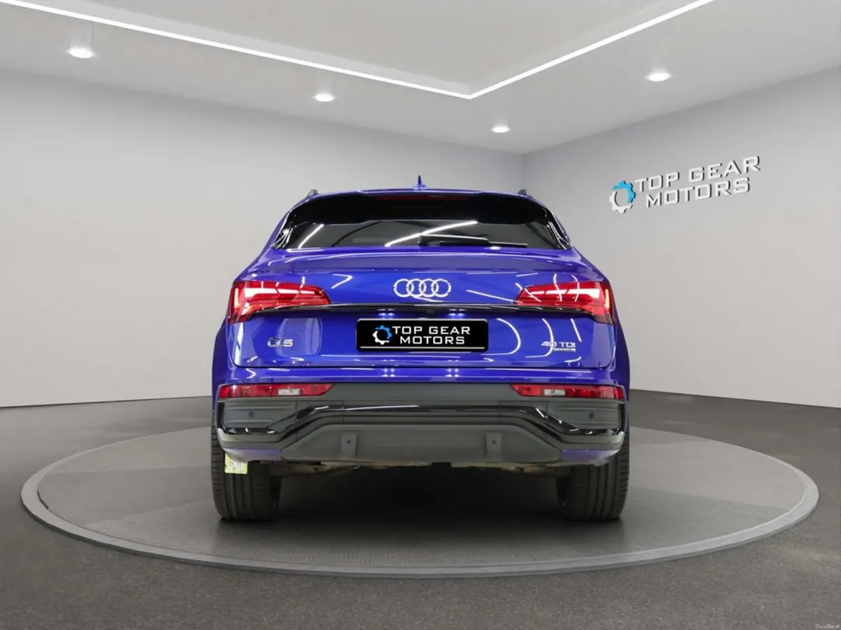 2022 Audi Q5 Sportback S Line Edition 1 40 TDI - Image 5