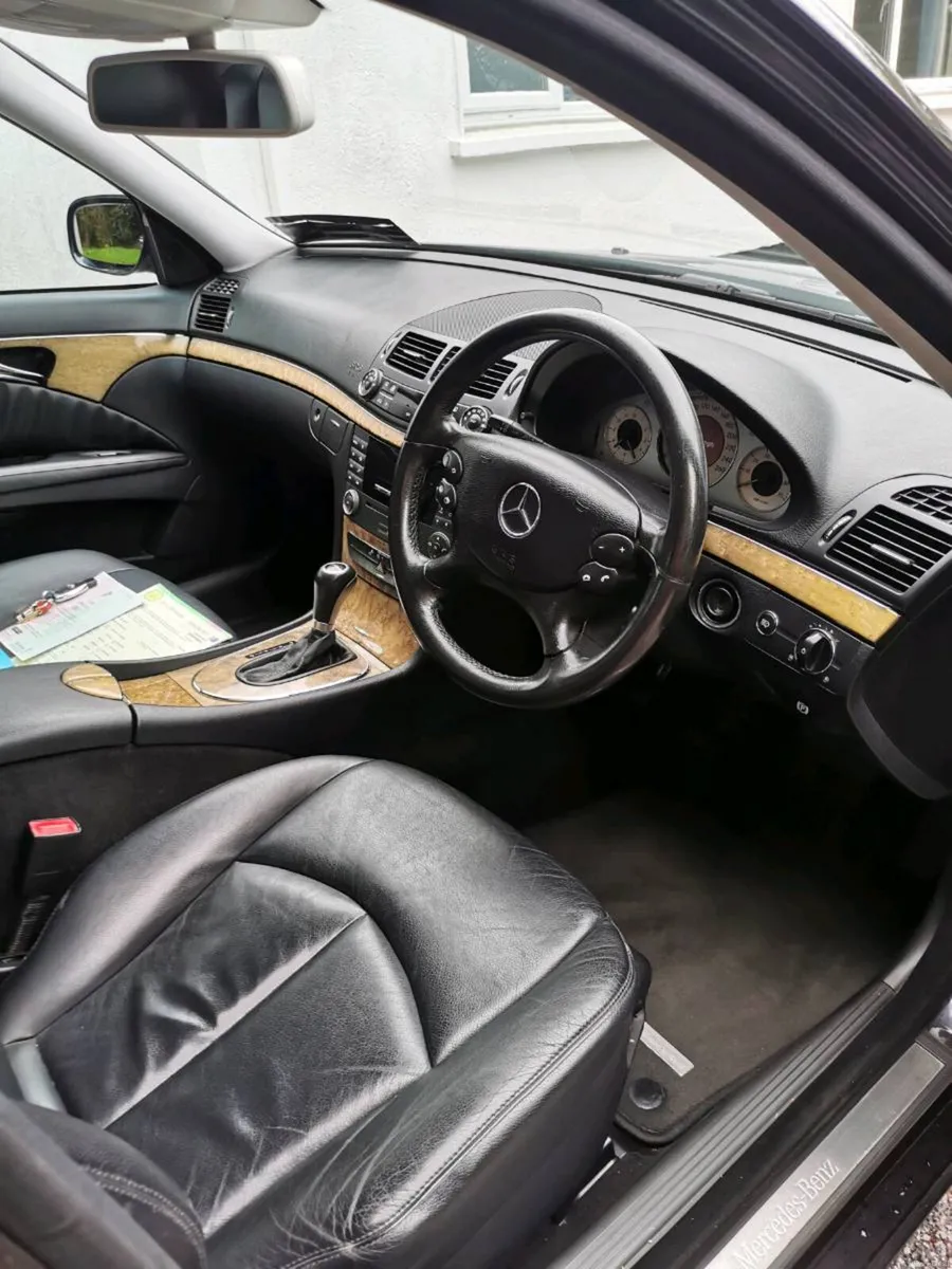 LOVELY MERCEDERDE , E CLASS NEW NCT AND SERVICED - Image 2