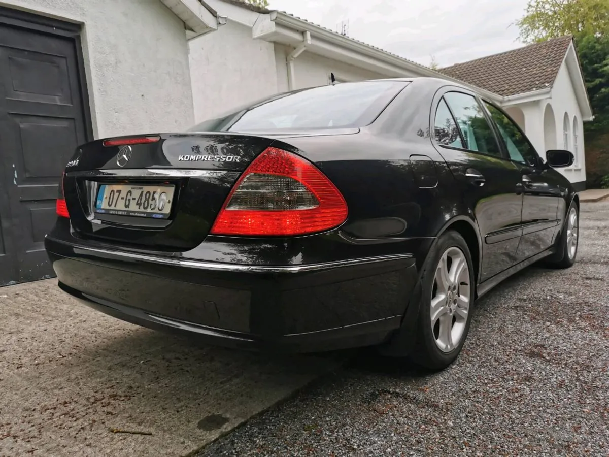 LOVELY MERCEDERDE , E CLASS NEW NCT AND SERVICED - Image 4