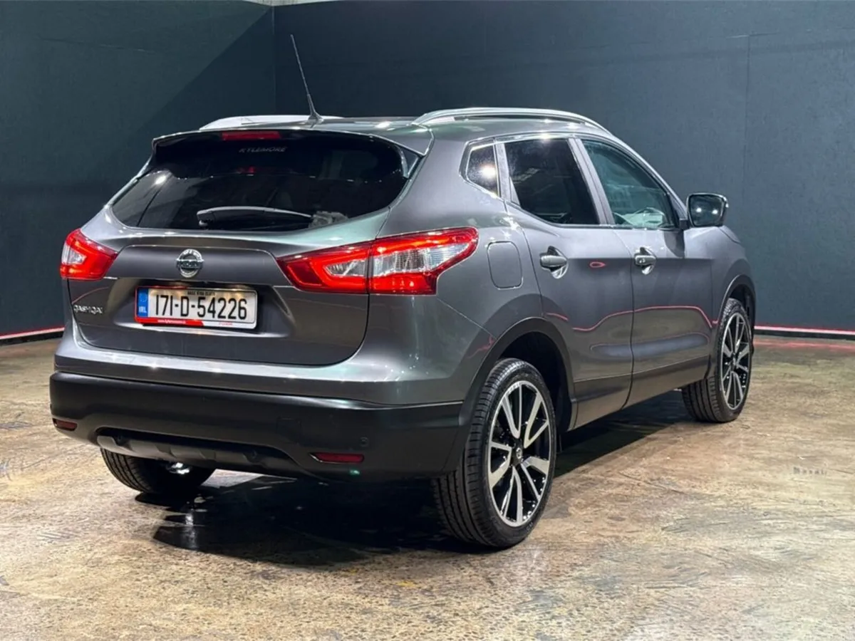 Nissan Qashqai 1.6 DCI - AUTOMATIC - PANORAMIC SUN - Image 4