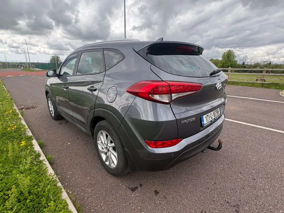 Hyundai Tucson Executive Spec 1.7D Excellent Condi - Image 5