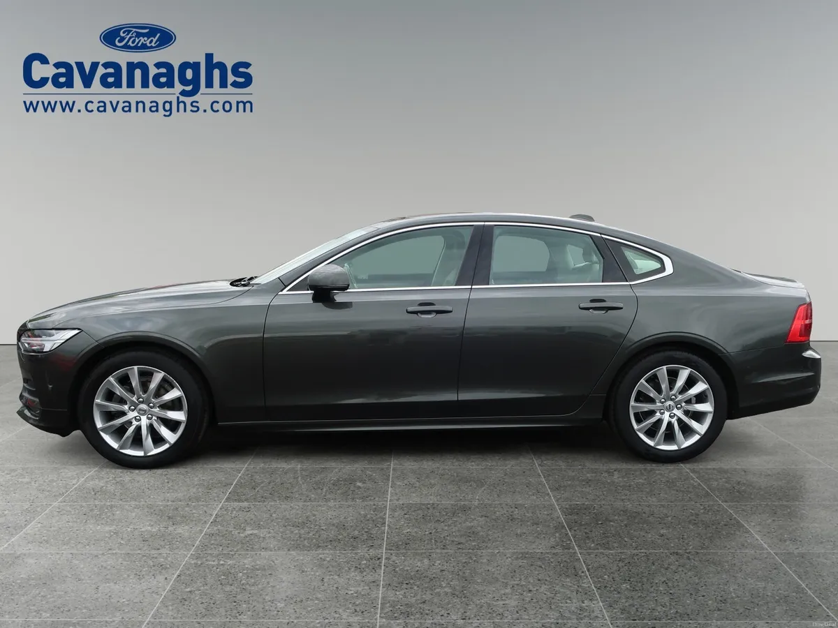 2021 VOLVO S90 D4 MOMENTUM AUTO 4DR - Image 2