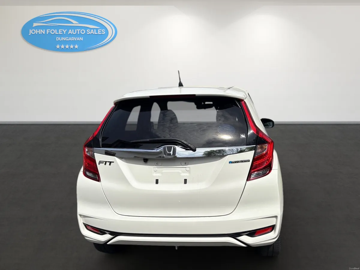 2018 -Honda -Fit -GP5 -Hybrid - Image 6