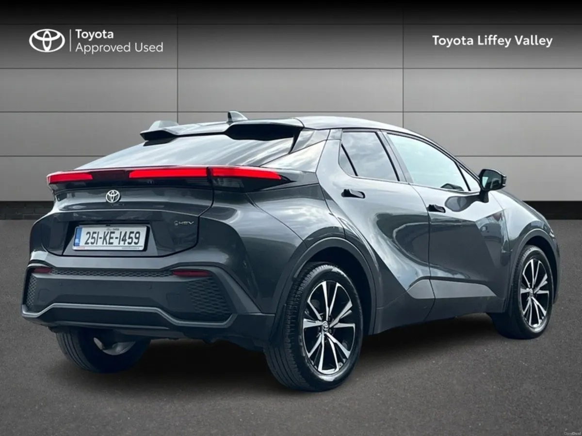 Toyota C-HR C-HR HYBRID SPORT 1.8 - Image 2