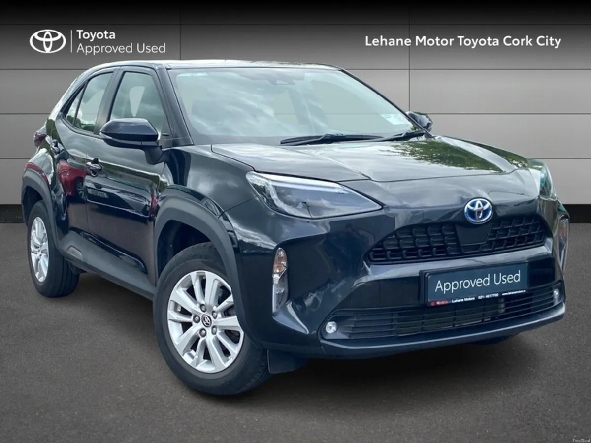 Toyota Yaris Cross YARIS CROSS LUNA - Image 1
