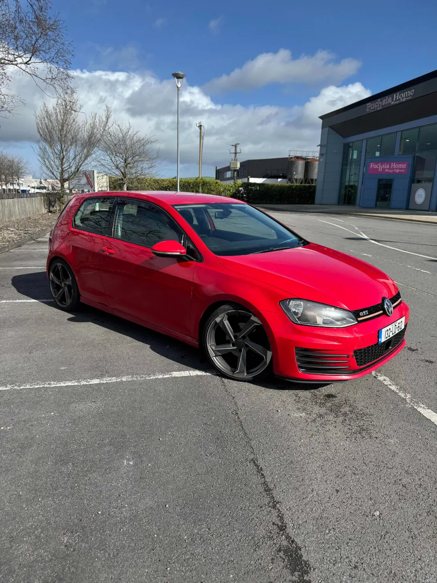 2013 Volkswagen Golf 1.6TDI (New NCT + TAX) - Image 3