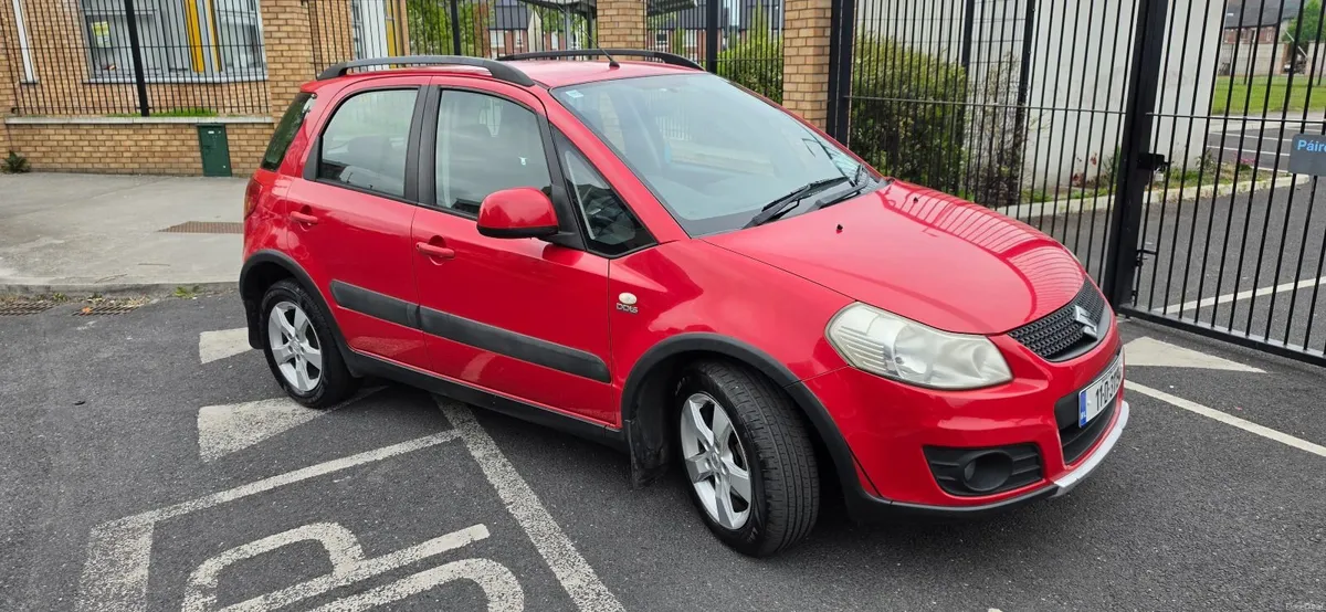 Suzuki SX4 2011 - Image 1