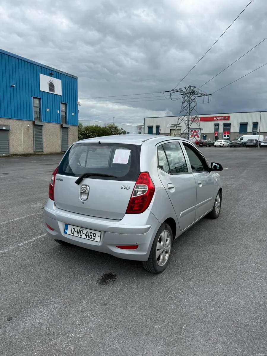 Hyundai i10 Petrol 1.2 manual - Image 2