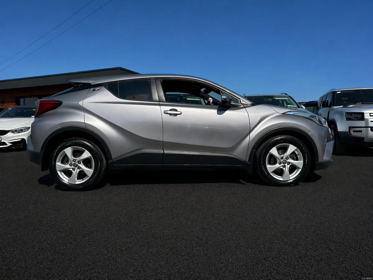 181 Toyota C-HR 1.2 LUNA LOW KMS NEW NCT - Image 3
