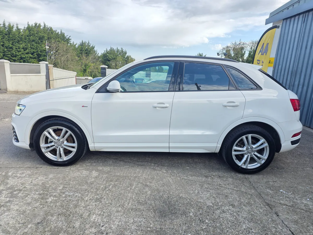2015 AUDI Q3 * S-LINE * BLACK EDITION * 2.0 D - Image 5