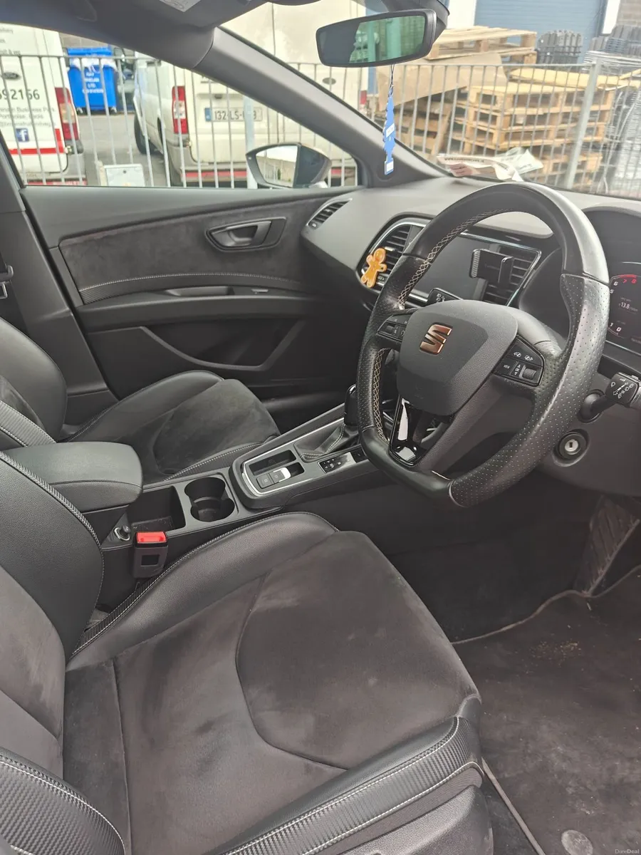 SEAT Leon CUPRA 2.0 TSI 290HP AUTO - Image 3
