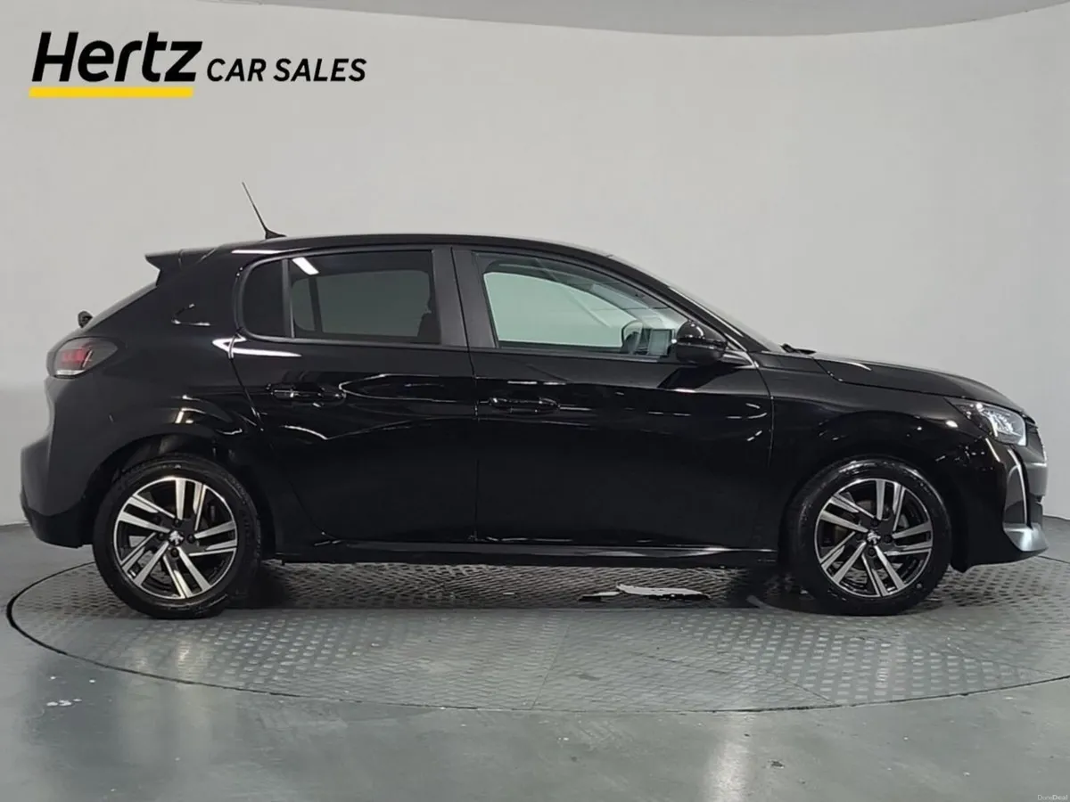 Peugeot 208 ACTIVE 1.2 Petrol Manual - Image 4