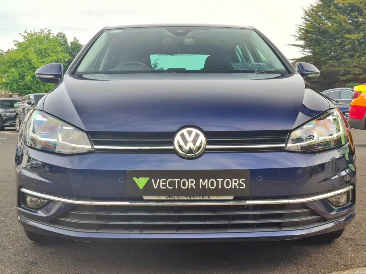 Volkswagen Golf COMFORTLINE 1.2 PETROL AUTO DIGITA - Image 3