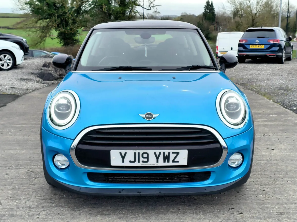 2019 Mini 1.5 Cooper Classic II 3dr - Image 2