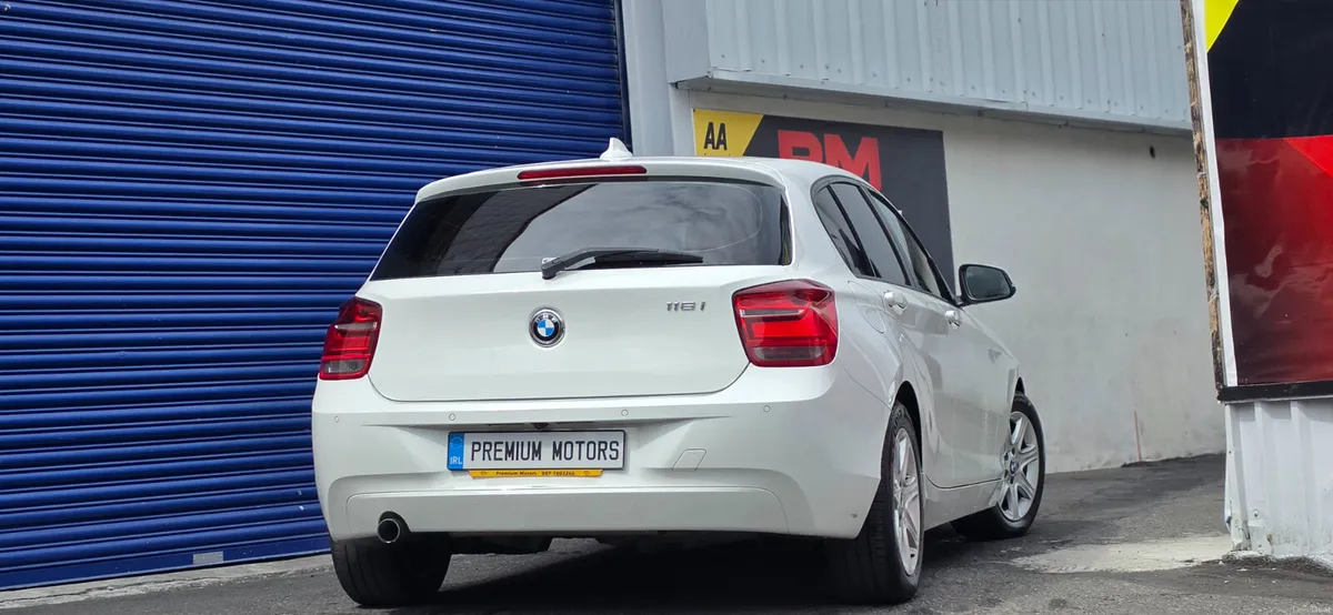 Bmw one series Automatic - Image 3