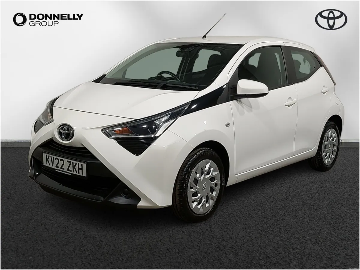 Toyota AYGO Hatchback X-Play - Image 3