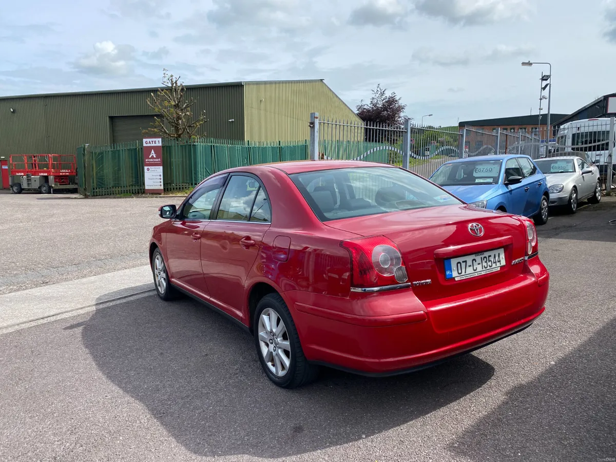 Toyota Avensis 2007 - Image 4