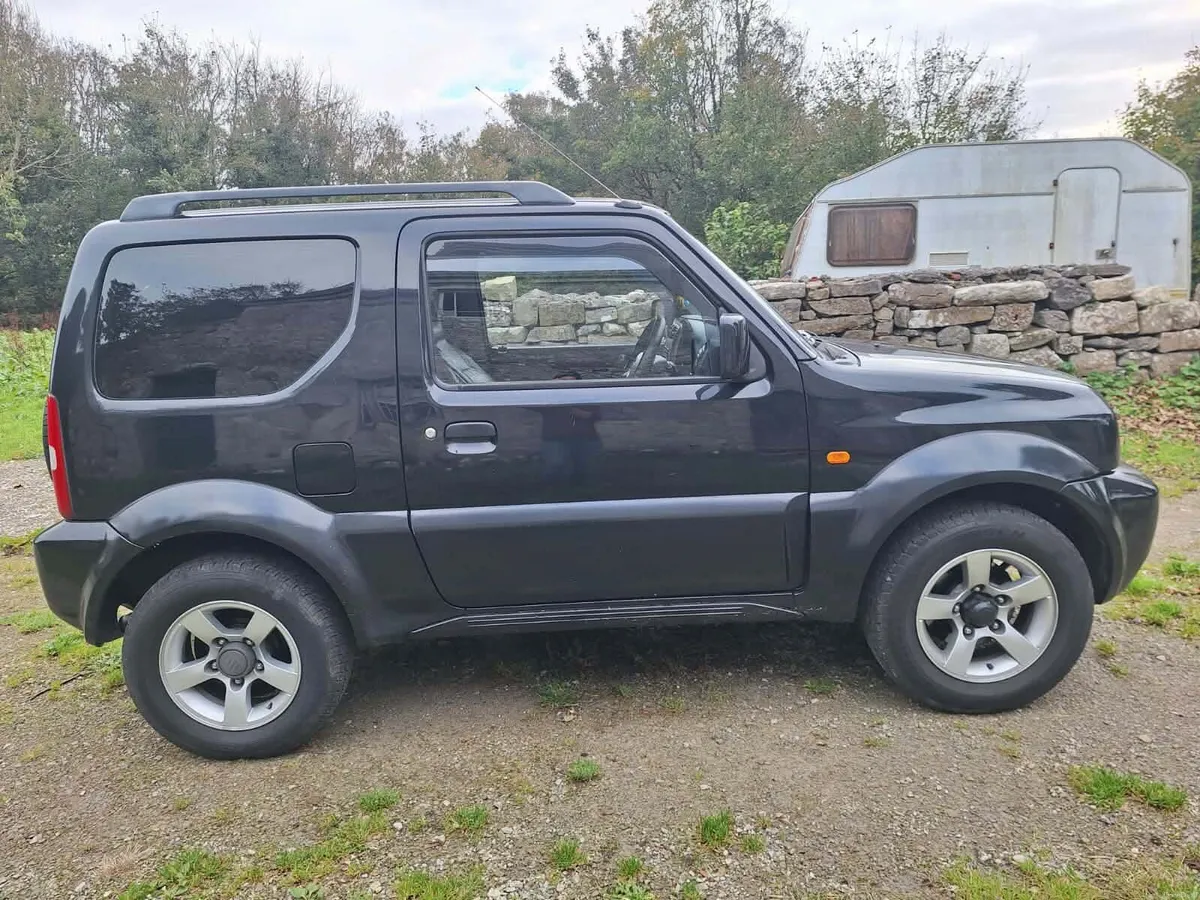 Suzuki Jimny Automatic - Image 3