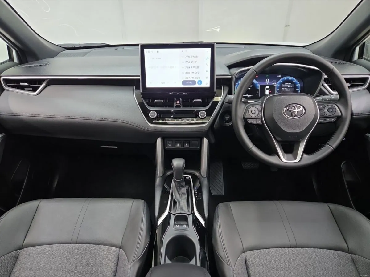 Toyota Corolla Cross Z Hybrid *Top spec* - Image 4