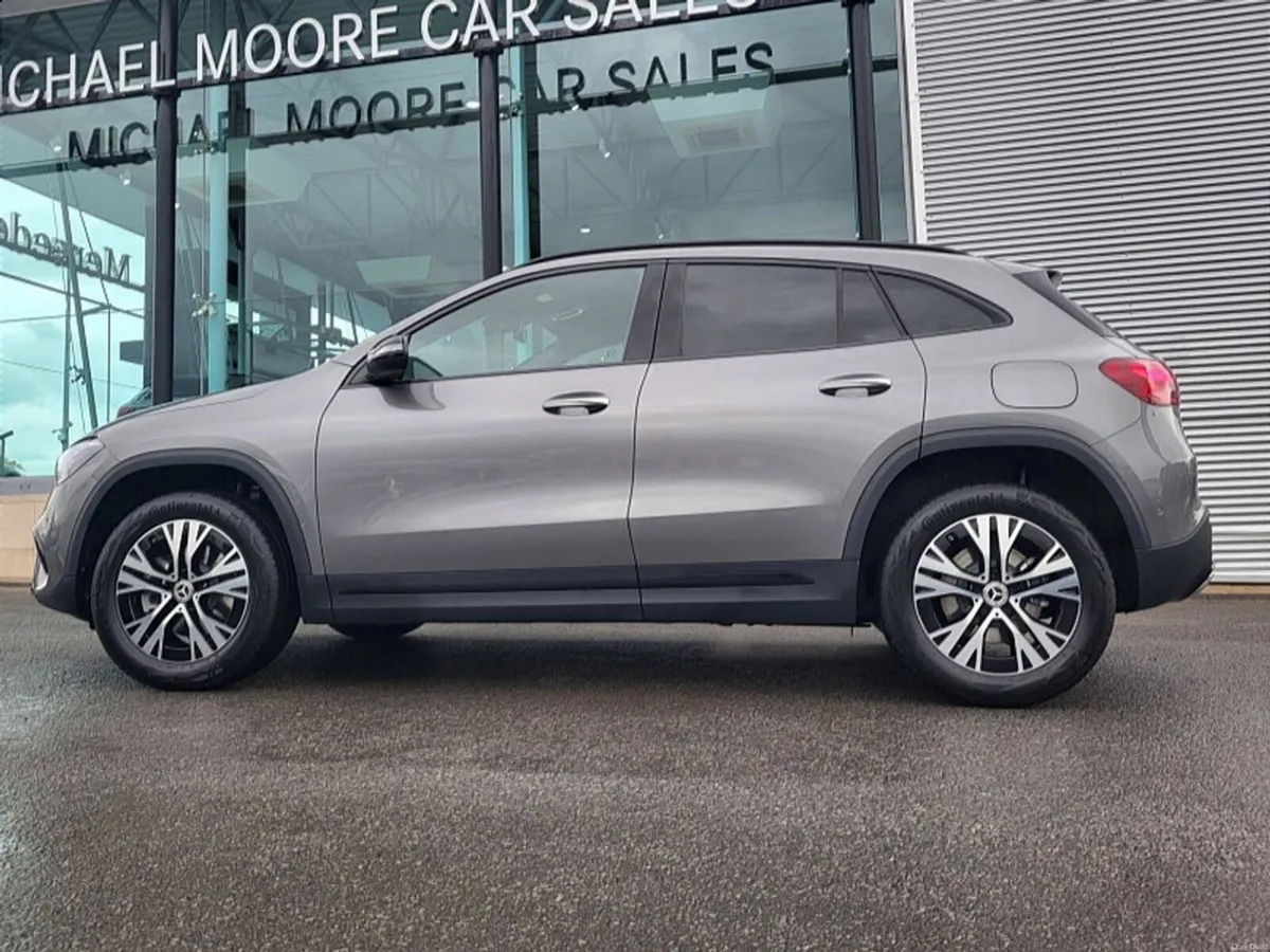 Mercedes-Benz GLA GLA250e PHEV Progressive Line Pl - Image 5