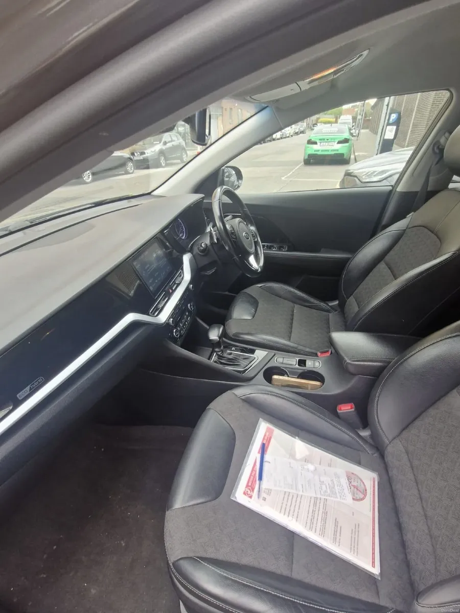 Kia Niro 2020 Automatic 1.6 L Patrol Hybrid - Image 2