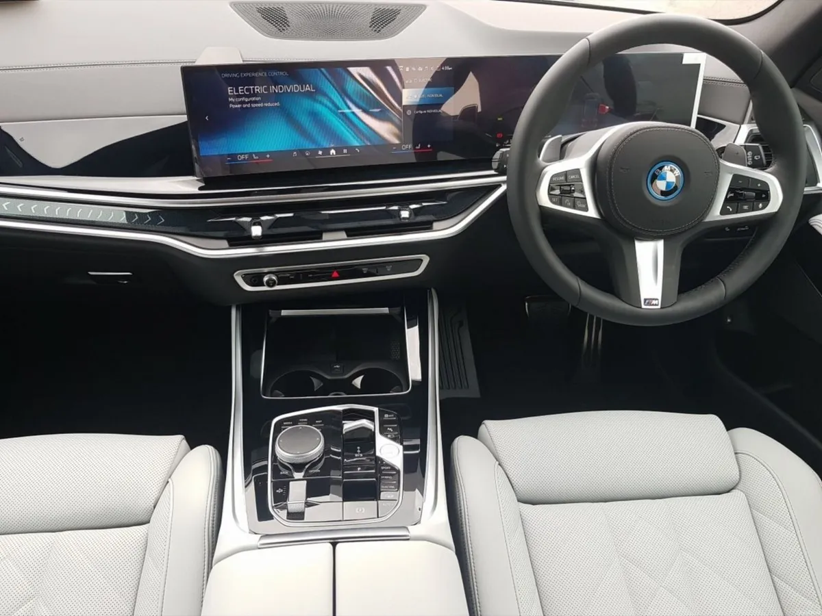 BMW X5 xDrive50e M Sport - Image 4