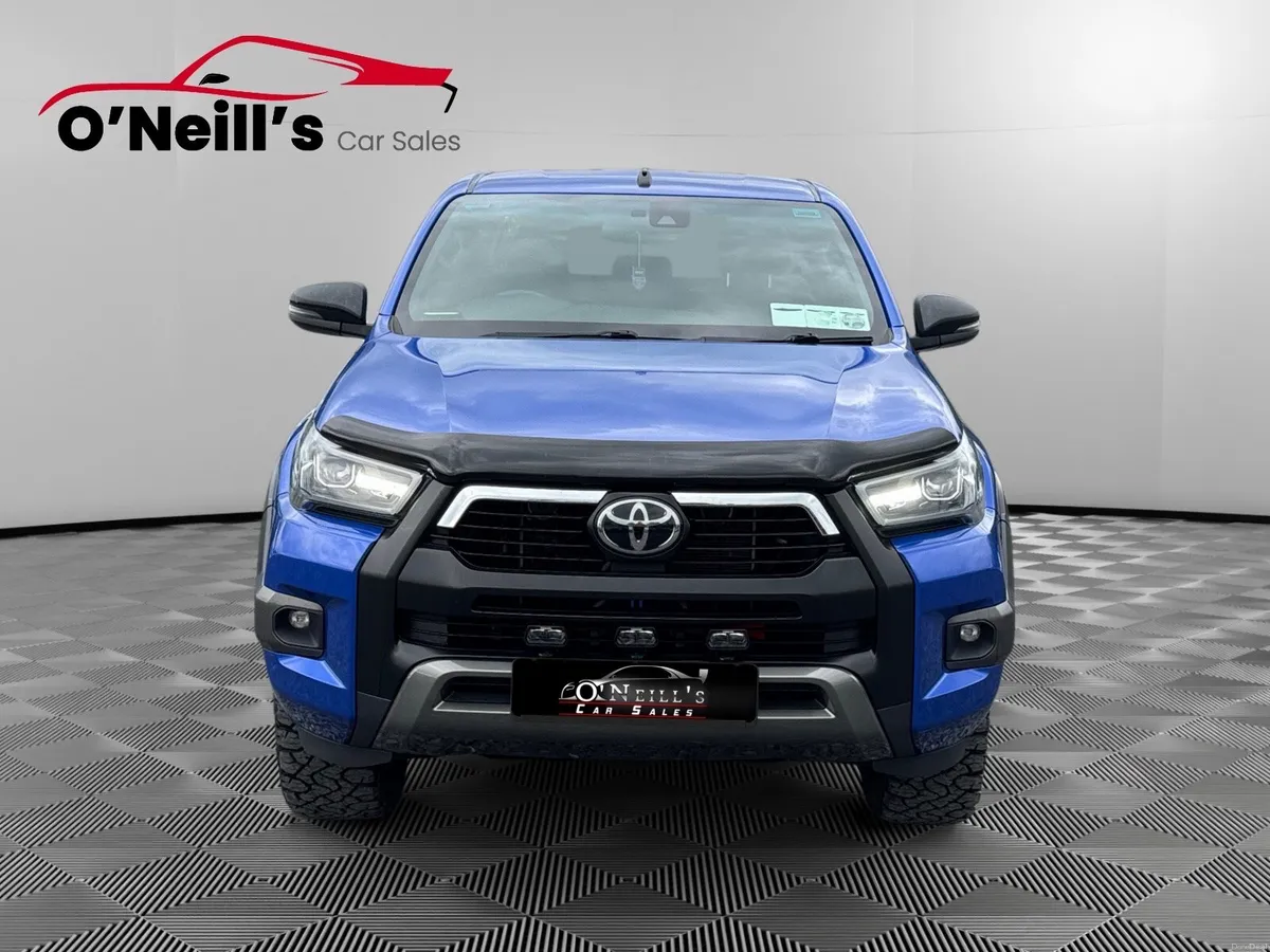 Toyota Hilux 2021 AUTO 2.8 D-4D INVINCIBLE X #379 - Image 4
