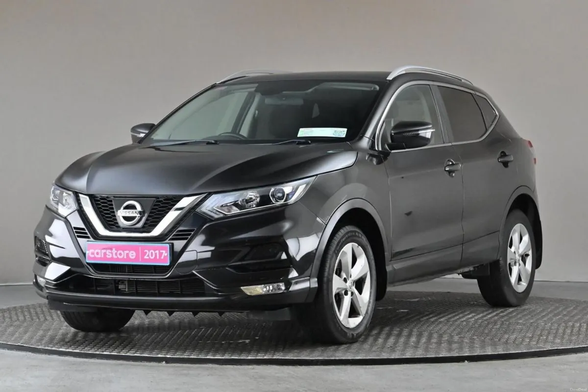 Nissan Qashqai 1.2 SV 6SPD **PAN ROOF**SAT NAV**RE - Image 4