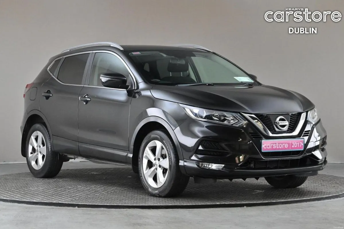 Nissan Qashqai 1.2 SV 6SPD **PAN ROOF**SAT NAV**RE - Image 1
