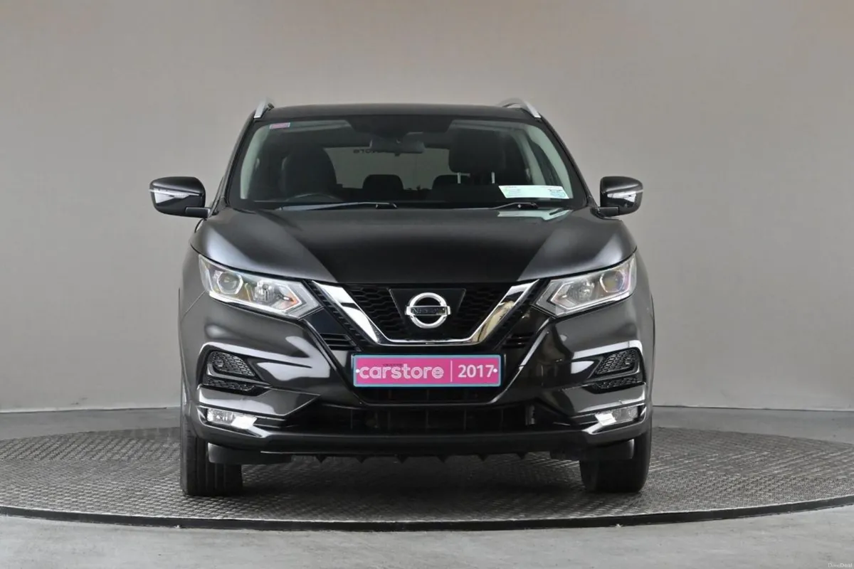 Nissan Qashqai 1.2 SV 6SPD **PAN ROOF**SAT NAV**RE - Image 3