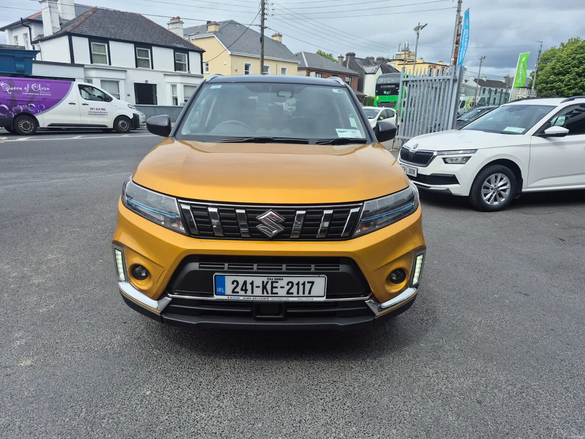 2024 Suzuki Vitara SZT Only 17,000klm - Image 3
