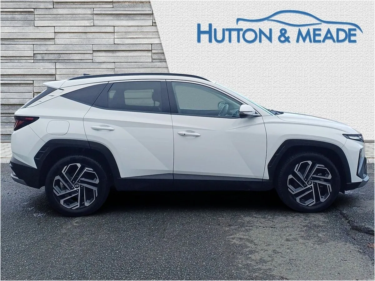 Hyundai Tucson Executive PHEV 1.6 Petrol 5dr - Image 6