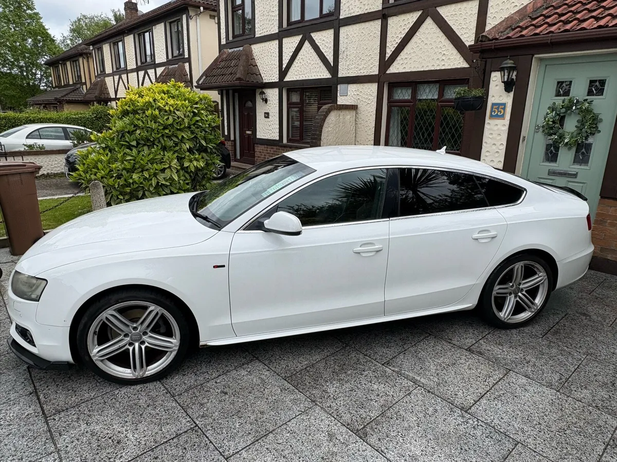 AUDI A5 S-LINE QUATTRO - Image 2