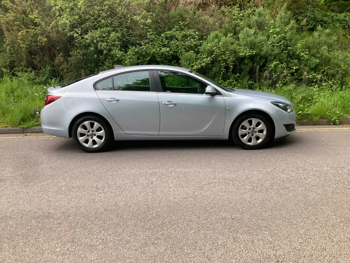 2017 Opel Insignia 1.6 Cdti 136 Bhp Hatchback - Image 2