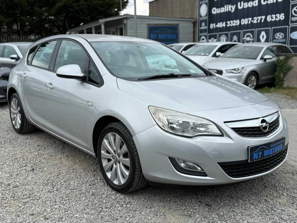 2012 Opel Astra 1.4 SC - Image 1